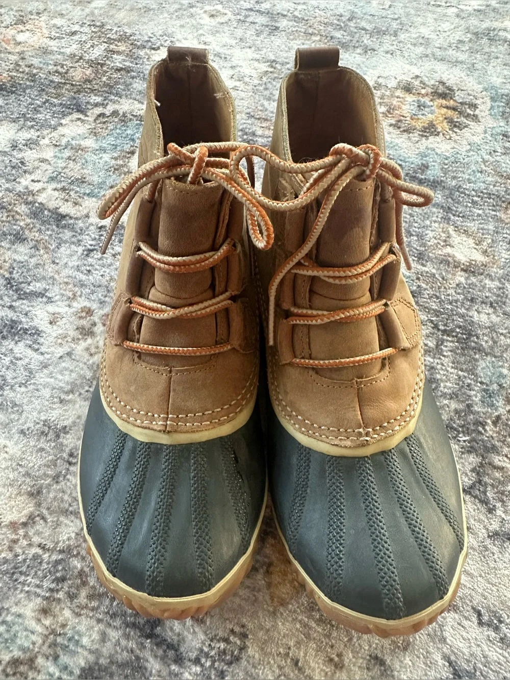 Sorel Out N About Leather Brown Waterproof Duck Boots - Size 8